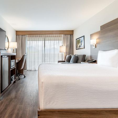 Atrium Hotel Vancouver Zewnętrze zdjęcie